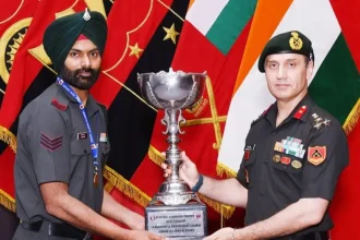 Officer Receiving Trophy 1
