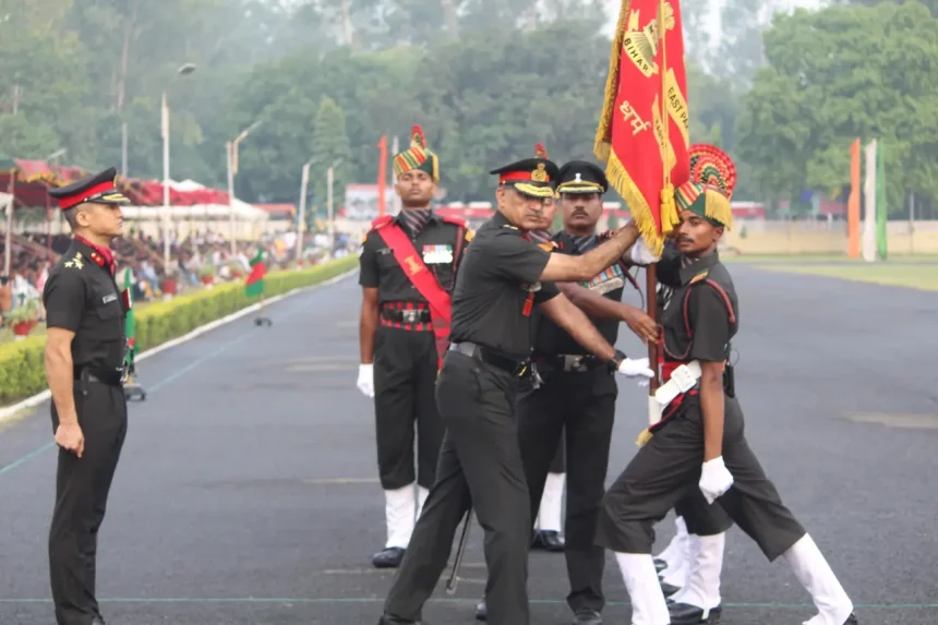 Officer with Agniveers