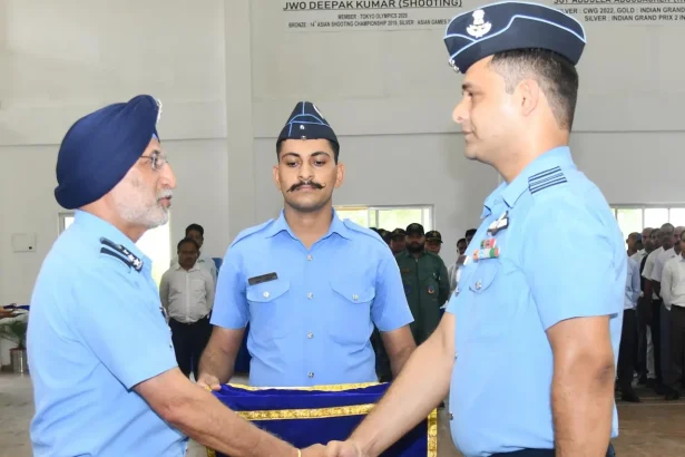 Air Marshal Walia Shaking Hands