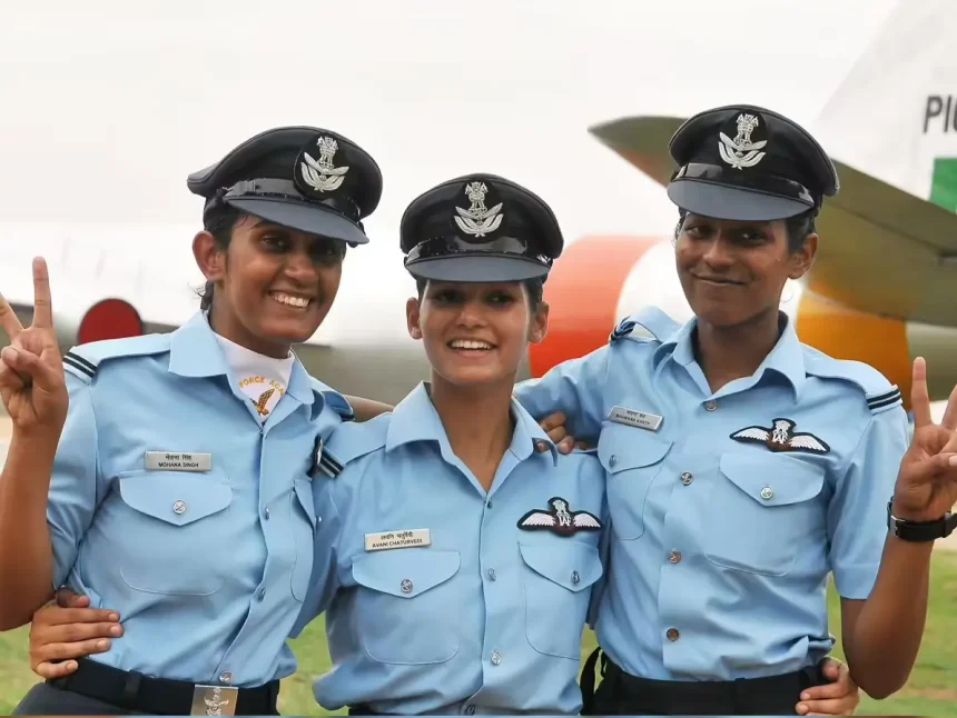Female Air Force Officers