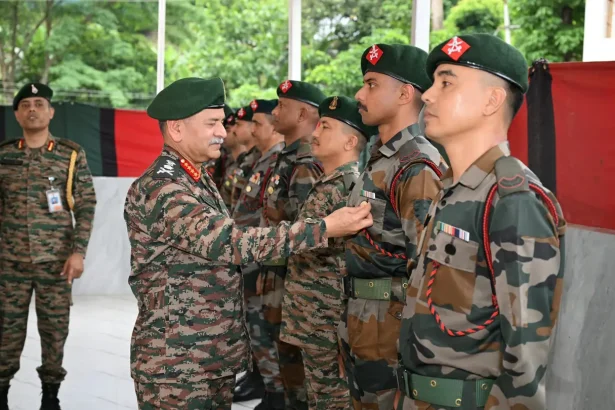 Gen Dwivedi Commending
