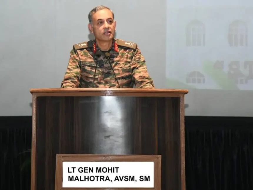 Lt Gen Mohit Malhotra Giving Lecture