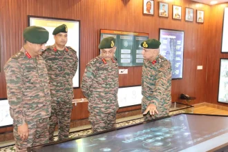 Lt Gen Pushpendra Singh Reviewing