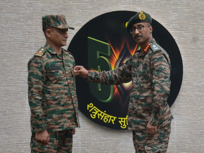 Lt Gen VMB Krishnan Commending 1