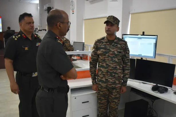 Lt Gen VMB Krishnan Reviewing
