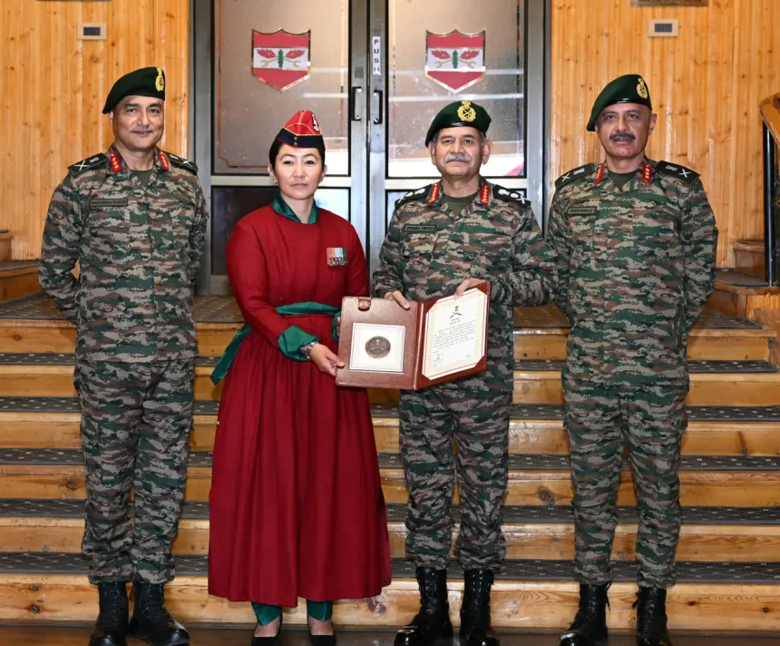 General Upendra Dwivedi Honours Five Ladakh Veterans with Veteran Achievers Award