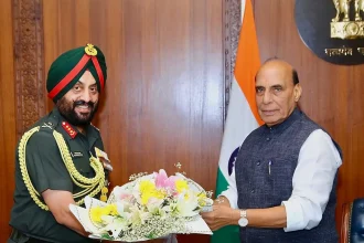 Rajnath Singh and Lt Gen Manjinder Singh