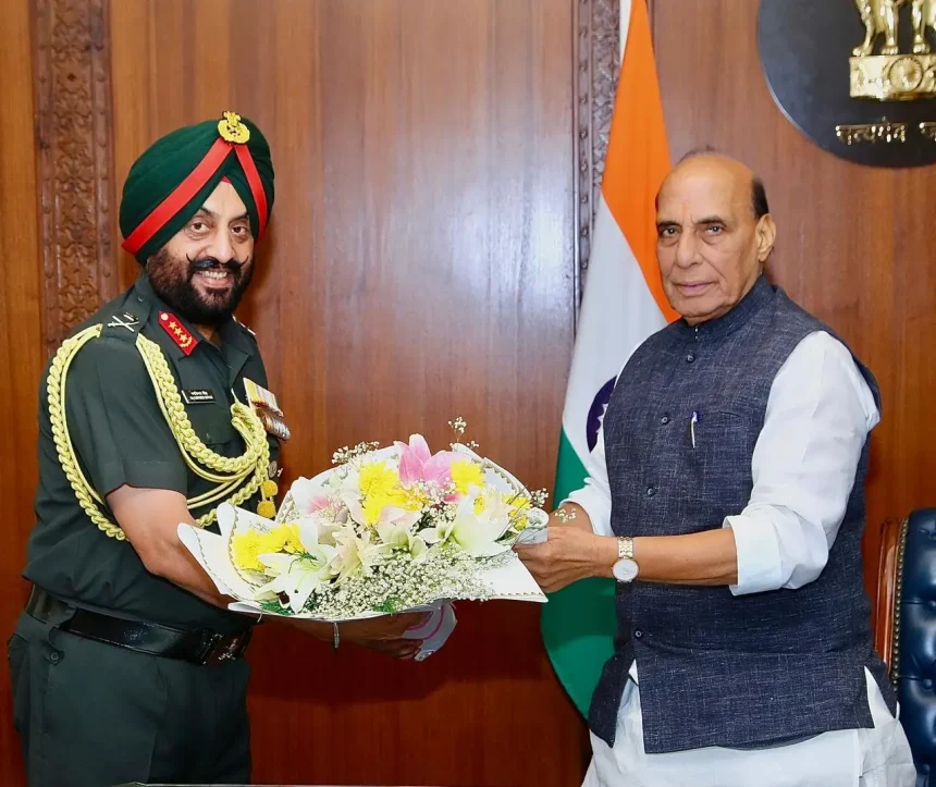 Rajnath Singh and Lt Gen Manjinder Singh