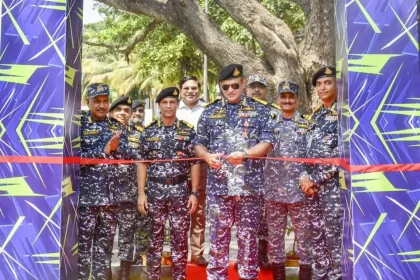 VAdm Sanjay Bhalla Cutting Ribbon
