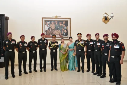 maroon beret