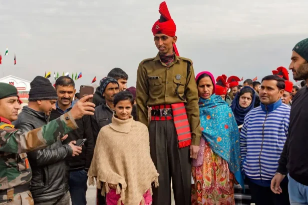 Meet the Tallest Soldiers Who Served in the Indian Army