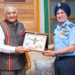 Air Mshl IS Walia and Gen VK Singh