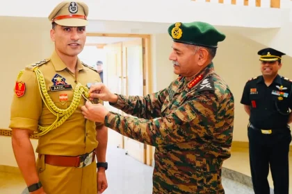General Dwivedi Commending