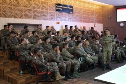Higher Command Course Student Officers Visit White Knight Corps Headquarters for Operational Insights