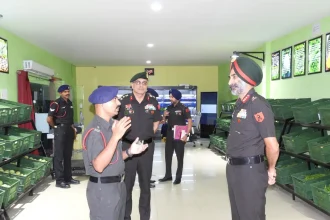 Lt Gen HS Vandra Interacting
