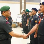 Lt Gen Pushpendra Singh Shaking Hands
