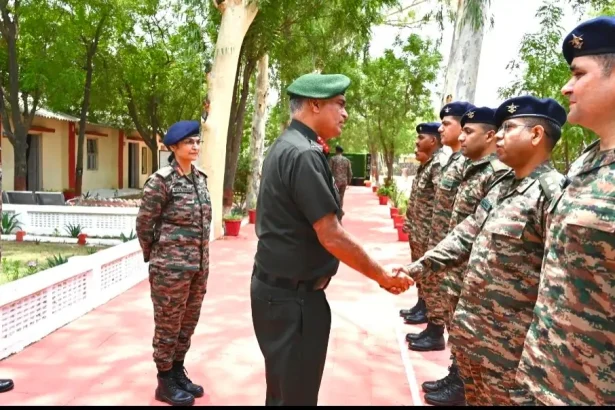 Lt Gen Sumer Ivan DCunha Shaking Hands