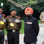 Param Vir Chakra Heroes Back Students Urge Government to Choose Dialogue Over Force 32