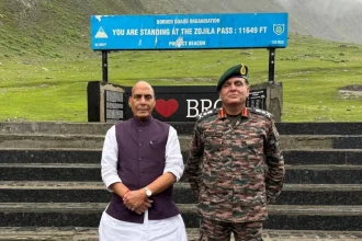 Defence Minister Rajnath Singh Visits Zojila Pass, Interacts with Soldiers En Route to Kargil Vijay Diwas