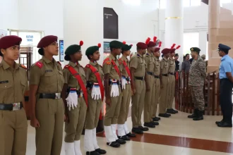 Brig Rajeev S.Nair Interacting with Cadets 1