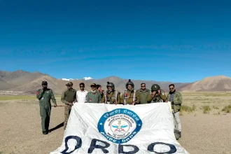 DRDO Succeeds in High-Altitude Parachute Test at 22,000 Feet in Ladakh