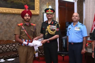 Lieutenant General Amit Kabthiyal Giving Award