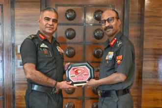 Lt Gen Harsh Chhibber and Lt Gen VMB Krishnan