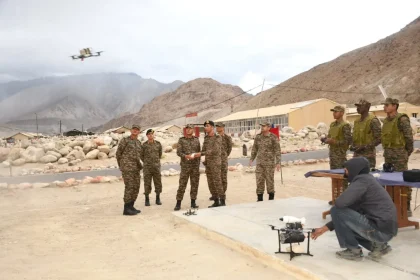 Lt Gen Madanraj Pande Reviews Operational Preparedness in Forward Areas of Ladakh