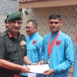 Lt Gen Rajesh Pushkar Giving Award
