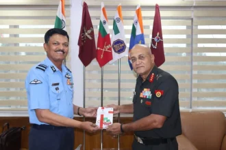 Lt Gen Ulhas Kirpekar Being Given Memento