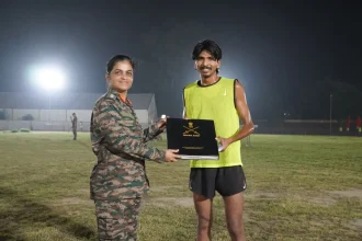 Officer with Aspirant