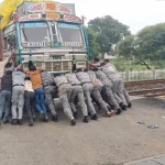 QRT of 10th Battalion Special Armed Forces Averts Major Tragedy by Clearing Stalled Truck from Railway Tracks in Sagar