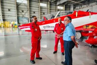 Air Marshal Sandeep Thareja Interacts With Suryakiran Aerobatic Team, Reviews Aviation Medicine and Flight Safety