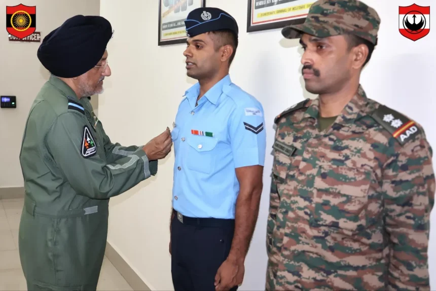 Air Marshal Tejinder Singh Visits Vajra Corps, Reviews Joint Army-Air Force Operational Readiness
