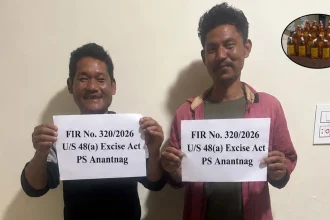 Anantnag Liquor Case Photo Goes Viral After Arrested Men Pose Smiling for Police