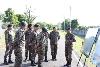 Brahmastra Corps GOC Interacts With Troops, Commends High Standards of Operational Preparedness