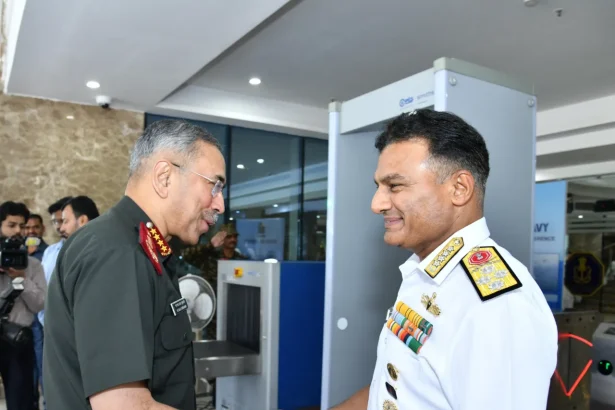 Gen NS Raja Subramani with Admiral Swaminathan
