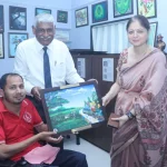 Mrs Anupama Pushkar Giving Painting