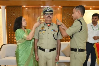 Shri Narendra Singh Getting Promoted