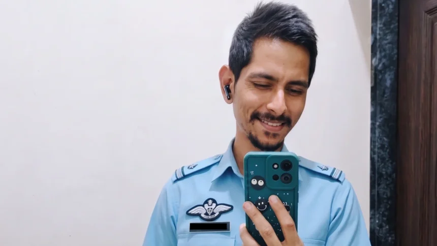 Fake IAF Squadron Leader Arrested in Rajkot for Allegedly Cheating Woman of ₹1.95 Lakh