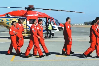 IAF’s Sarang Helicopter Team Returns to Bareilly After 8 Years
