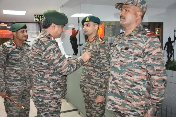 Lt Gen Rajesh Pushkar 1