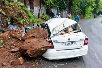 Retired Indian Air Force Officer Killed as Boulder Falls on Car in Coonoor