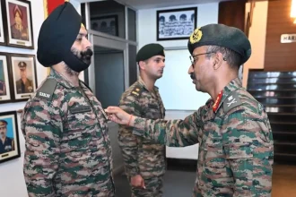 Lt Gen VMB Krishnan Visits Sikh Regimental Centre