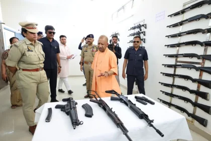 Uttar Pradesh Transfers 15 IAS and 23 PCS Officers in Major Administrative Reshuffle