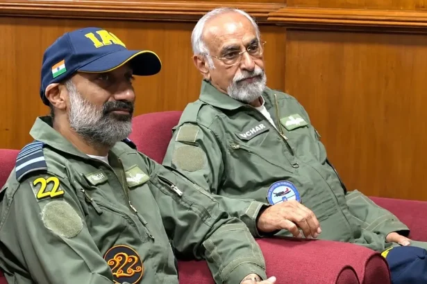 Air Chief Marshal AP Singh Flies Final Sortie With the Instructor Who Taught Him 42 Years Ago